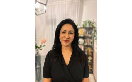 From Scientist to Songwriter: Yojna Jain’s Journey Into Music, Poetry, and Meaningful Storytelling
