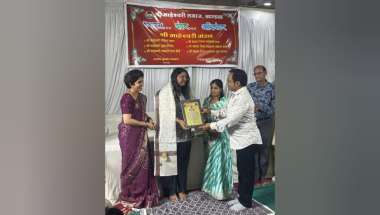 Young Author Vidushi Malpani Honoured at Mahesh Navami Mahotsav 2026