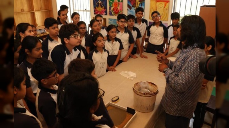 Neerja Modi School Introduces Students to Rajasthan’s Textile Heritage Through Dabu Printing Workshop